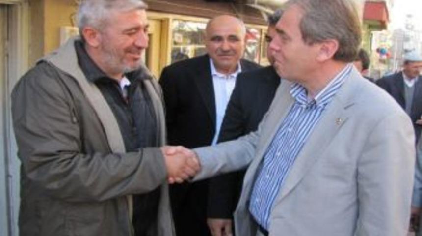 Milletvekili Vural Kavuncu Hisarcık&rsquo;ta Halkla Bayramlaştı