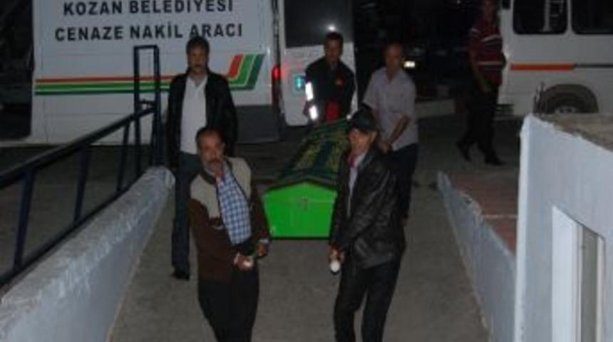 Adana&rsquo;da Trafik Kazası :1 &Ouml;l&uuml;, 2 Yaralı