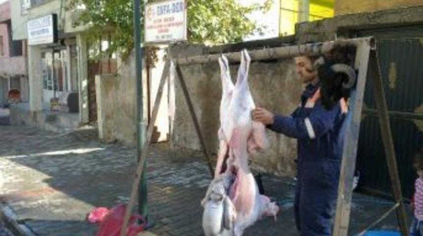 Enfa-der Kurban Bayramı'nda 100'e Yakın Aileye Yardım Etti