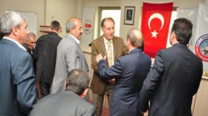 Esnaf Sarayı&rsquo;nda Bayramlaşma