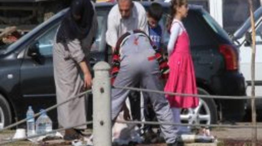 &Ccedil;ocukların G&ouml;z&uuml; &Ouml;n&uuml;nde Kurban Kesimi