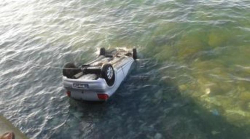 Park Etmek İsterken Denize U&ccedil;tu