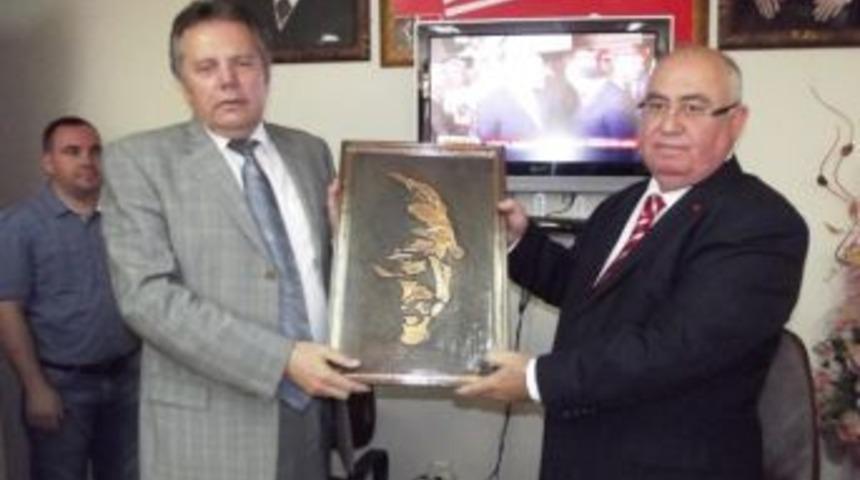 Ayvalık Chp&rsquo;de Bayramlaşma Coşkusu