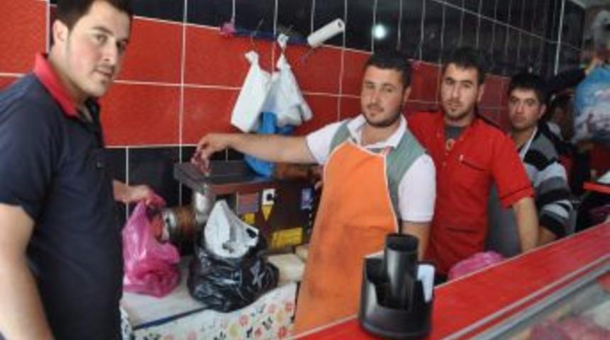 Yozgat&rsquo;ta Kasapların Iş Yoğunluğu Arttı