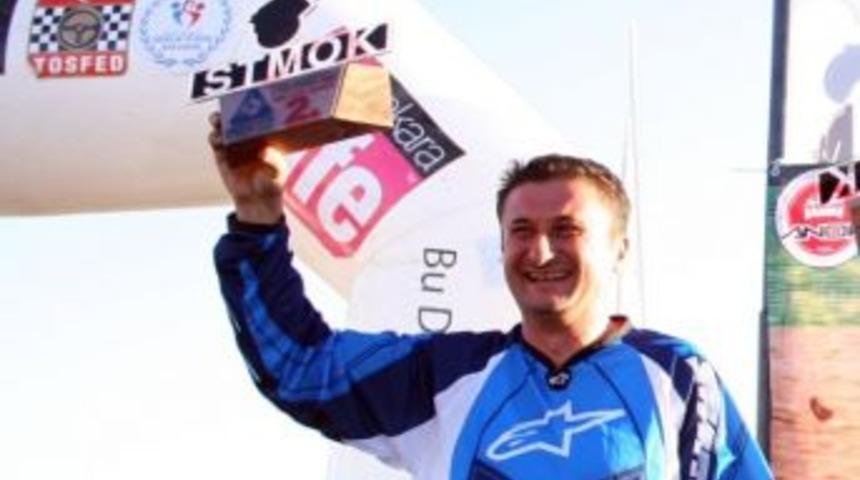 Motokros&ccedil;u Cimşir Parkurda Yaşama Veda Etti