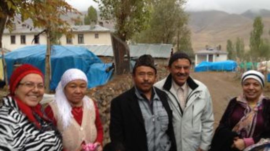 'Van Ve Erciş, Beklentisiz Sevgilerin Paylaşıldığı Birer Panayır Olmuş'