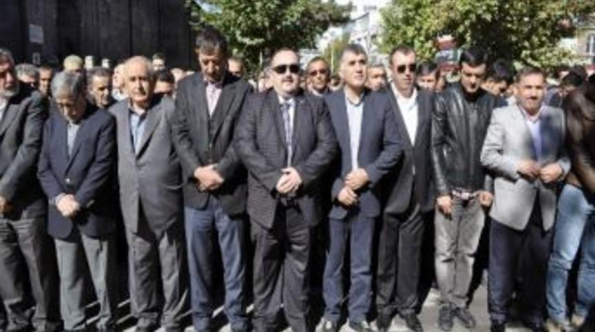 Tekin Ailesinin Acı G&uuml;n&uuml;