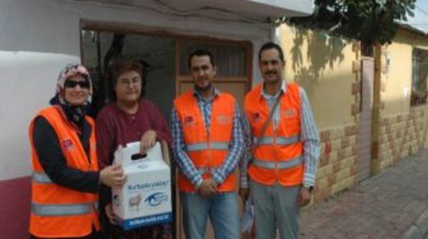 Aydın&rsquo;da 175 Ailenin Evine Et Girdi