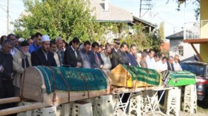 Kazada Hayatını Kaybeden Doktor Son Yolculuğuna Uğurlandı