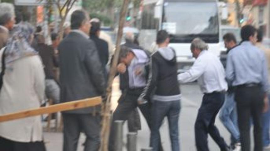 BDP'lilerle Altay Taraftarları Arasında Gerginlik