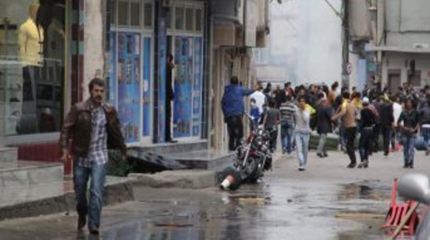 Bursa'daki Olaylarda Yaralanan Gazeteci, M&uuml;şahade Altında