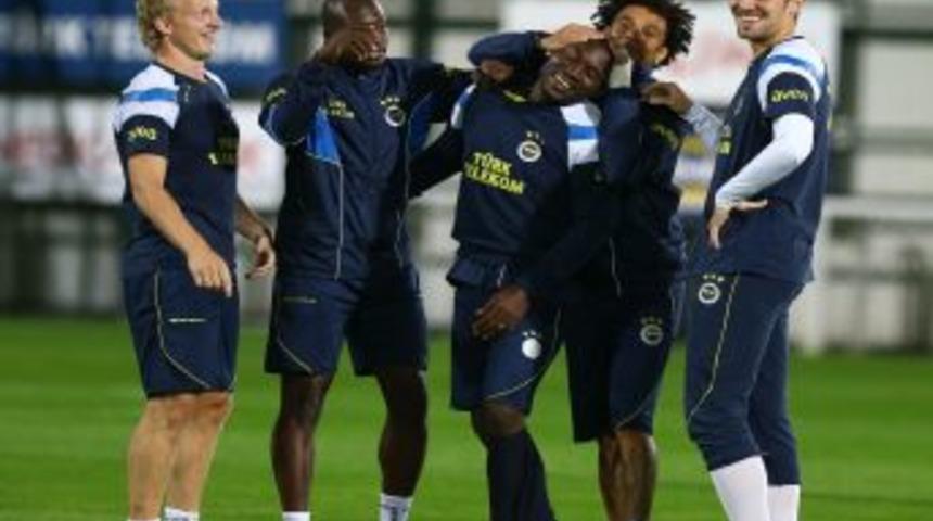 Fenerbah&ccedil;e, MP Antalyaspor Ma&ccedil;ı I&ccedil;in Kampa Girdi