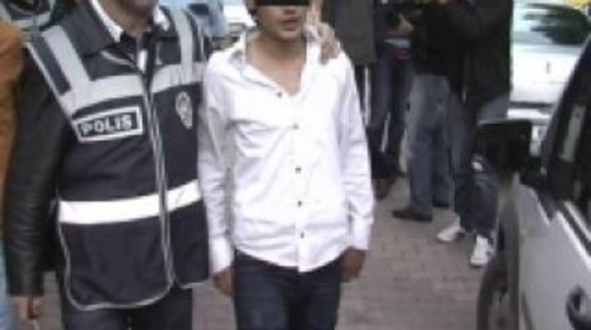 Katil zanlısı: Alemin kralı benim