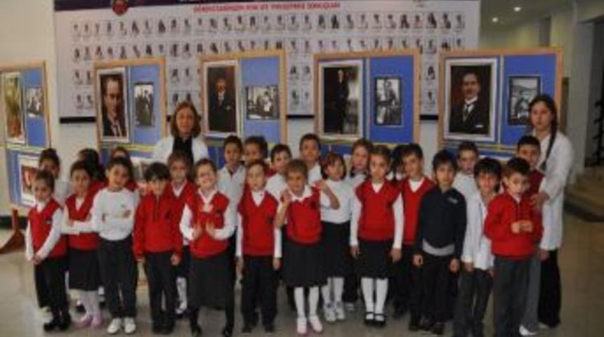 Gkv&rsquo;de Fotoğraflarla Atat&uuml;rk Sergisi A&ccedil;ıldı