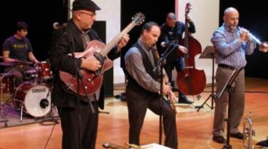 Adnan Saygun'da &Ccedil;ifte Ş&ouml;len