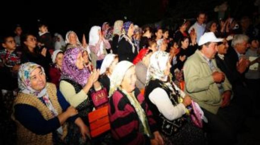 B&uuml;y&uuml;kşehir Belediye Başkanı Aziz Kocaoğlu'ndan K&ouml;ylere Bayram M&uuml;jdesi