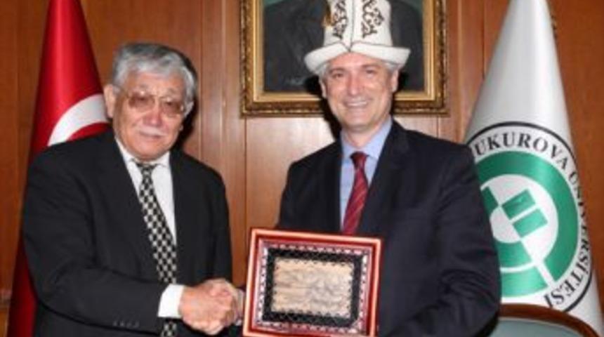 Kırgız rekt&ouml;rden Kibar'a ziyaret