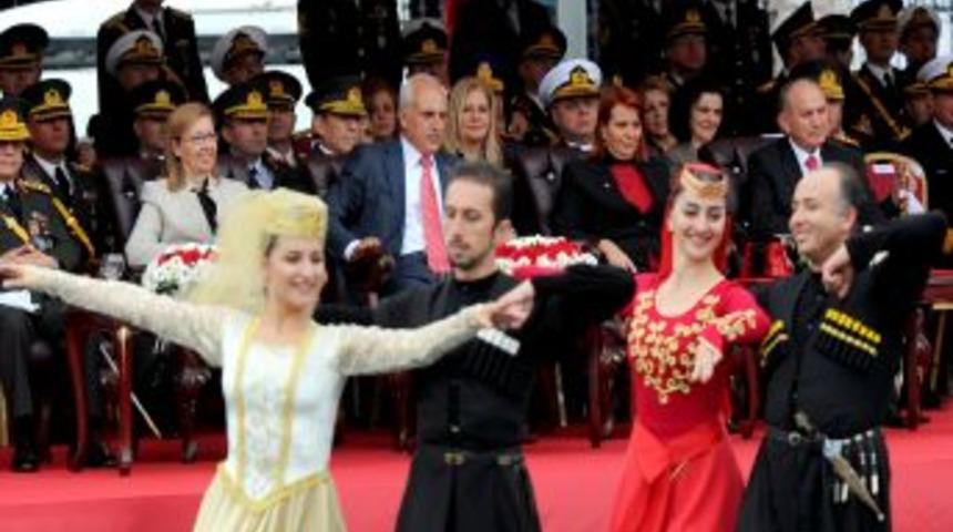 Cumhuriyet Bayramı Kutlamalarından Renkli G&ouml;r&uuml;nt&uuml;ler