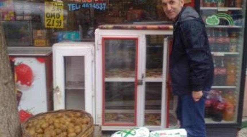 Emet, Bayramı 'ekmeksiz' Ge&ccedil;irdi