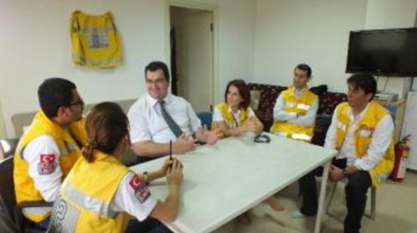 Bayramda Yoğun &Ccedil;alışan Sakarya 112 Personeline İl Sağlık M&uuml;d&uuml;r&uuml; Murat Alemdar&rsquo;dan Moral Ziyareti