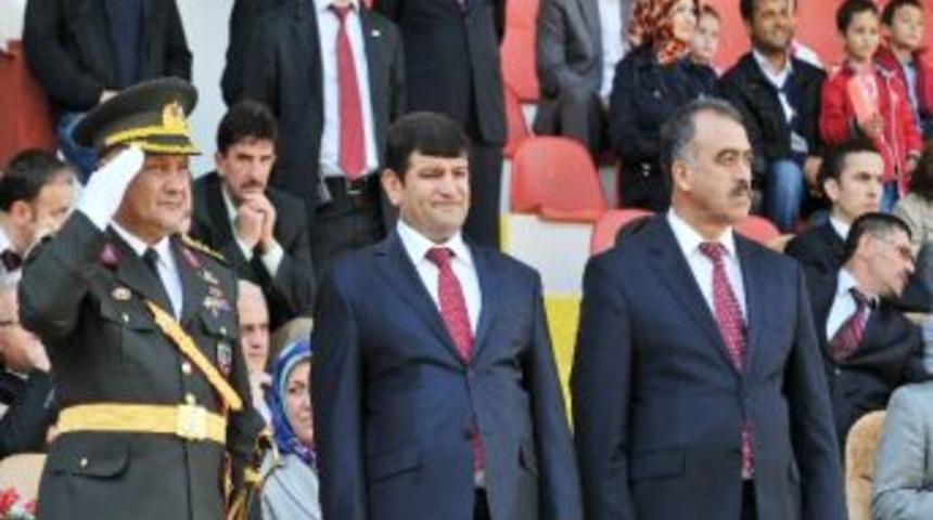 G&uuml;m&uuml;şhane&rsquo;de 29 Ekim Kutlamaları