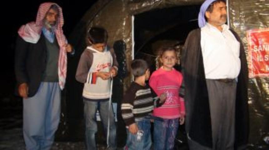 Selzedelere &Ccedil;adır Yardımı Yapıldı