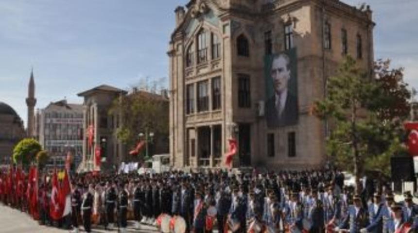 Aksaray&rsquo;da Cumhuriyet Bayramı Kutlamaları