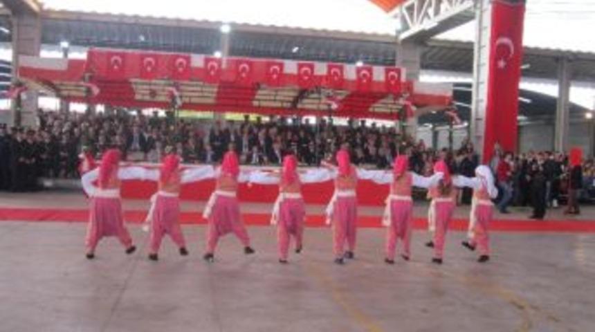 L&uuml;leburgaz&rsquo;da 29 Ekim Cumhuriyet Bayramı Coşkuyla Kutlandı