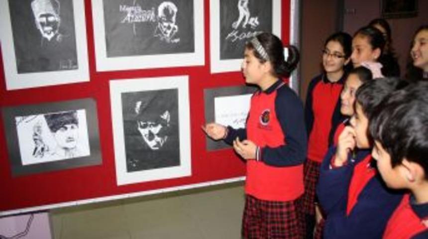 İlk&ouml;ğretim &Ouml;ğrencileri &lsquo;&Ccedil;izgilerde Atat&uuml;rk&rsquo; Sergisi A&ccedil;tı