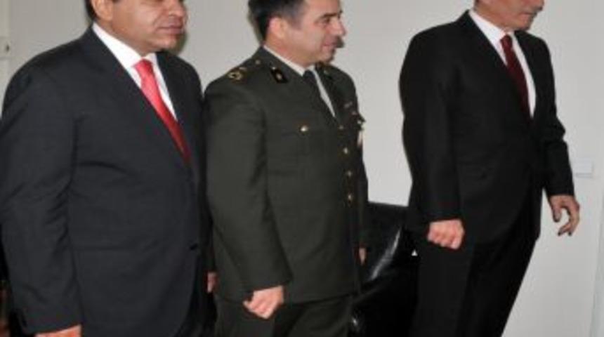 İlk G&uuml;nk&uuml; Coşkuyla