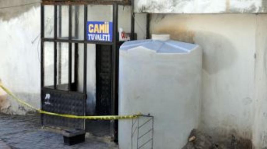 Cami Tuvaletinde &Ouml;ld&uuml;r&uuml;len &Ccedil;ocukla Ilgili 8 Kişi G&ouml;zaltına Alındı