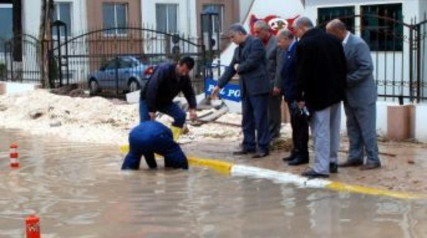 Belediye Ekipleri Seferber Oldu