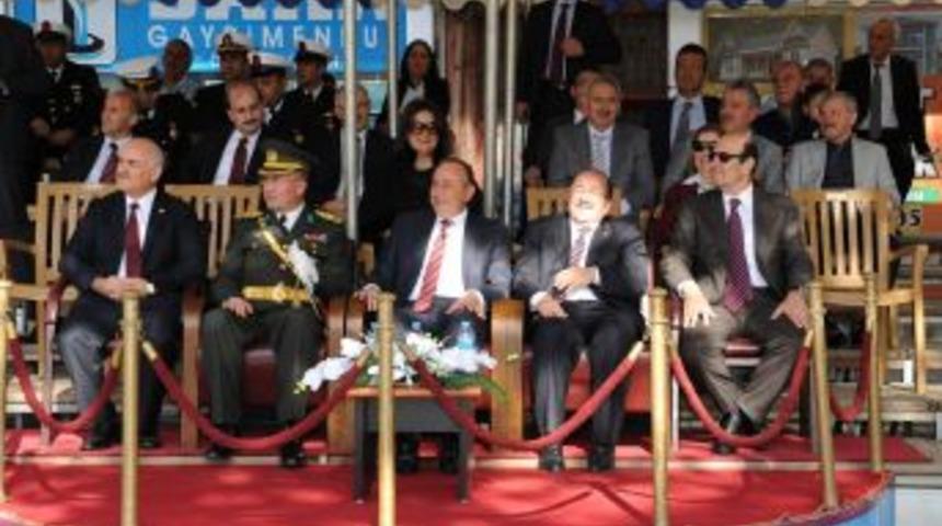 Cumhuriyetin Ilanının 89. Yıl D&ouml;n&uuml;m&uuml;, Trabzon'da Da Coşkuyla Kutlandı