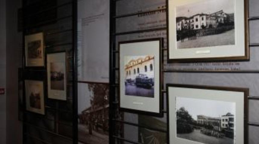 &acute;Bursa&acute;da Cumhuriyet Bayramları&acute; Konulu Fotoğraf Sergisi A&ccedil;ıldı