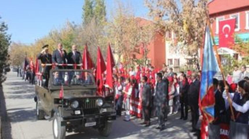 Ağrı'da 29 Ekim Cumhuriyet Bayramı Kutlamaları