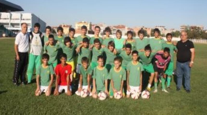 Uzunk&ouml;pr&uuml; Spor 2012-2013 Sezonunda Hedefini Zirve Olarak Belirledi