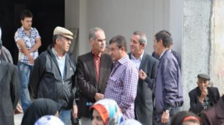 Chp 29 Ekim'i Ayrı Kutladı