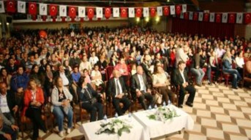 Kemalpaşa, Cumhuriyet Bayramı Şenliğiyle &Ccedil;oştu