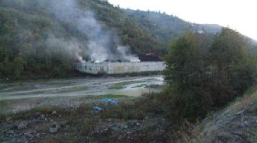 Trabzon'da K&ouml;m&uuml;r Ocağında Yangın