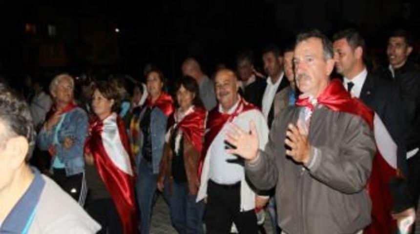 Didim&rsquo;de 5 Bin Kişi Cumhuriyet İ&ccedil;in Y&uuml;r&uuml;d&uuml;