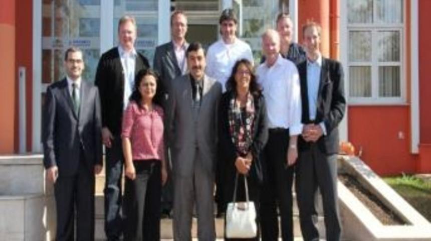 Sekt&ouml;r&uuml;n Alman Temsilcileri İzaydaş'ta