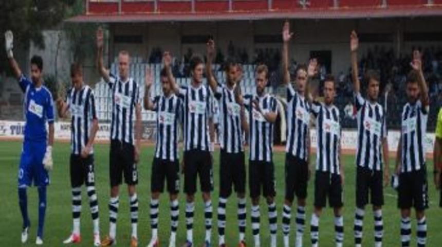 Efeler İstikrarı Sağlayamadı