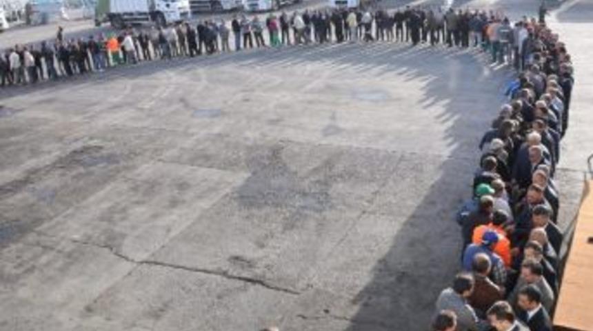 Başkan Kalaycı, Belediye &Ccedil;alışanlarıyla Bayramlaştı