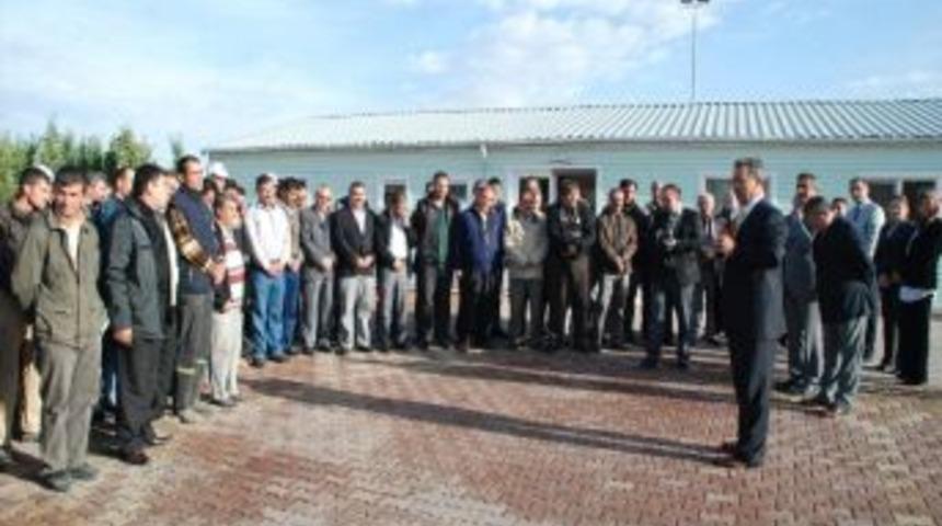 Başkan Han&ccedil;erli, Belediye Personeli İle Bayramlaştı