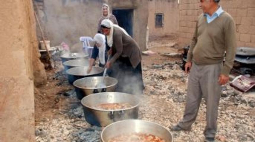 Kızıltepe'ye &Ouml;zg&uuml; 'hamis' Yemeği &Ouml;zel G&uuml;nlerde Yapılıyor