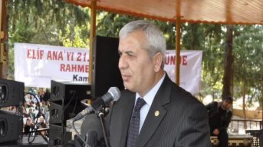 Elif Ana Anma Etkinliklerinde Kardeşlik Mesajları Verildi