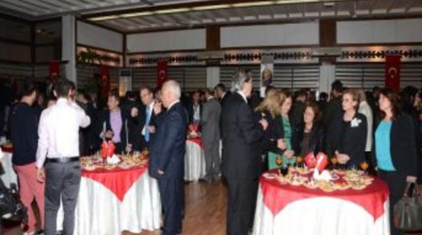 Cumhuriyet Resepsiyonu G&ouml;rkemli Ge&ccedil;ti