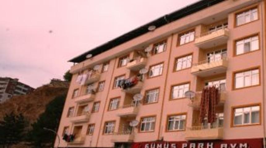 G&uuml;m&uuml;şhane&rsquo;de Binalar Giydiriliyor