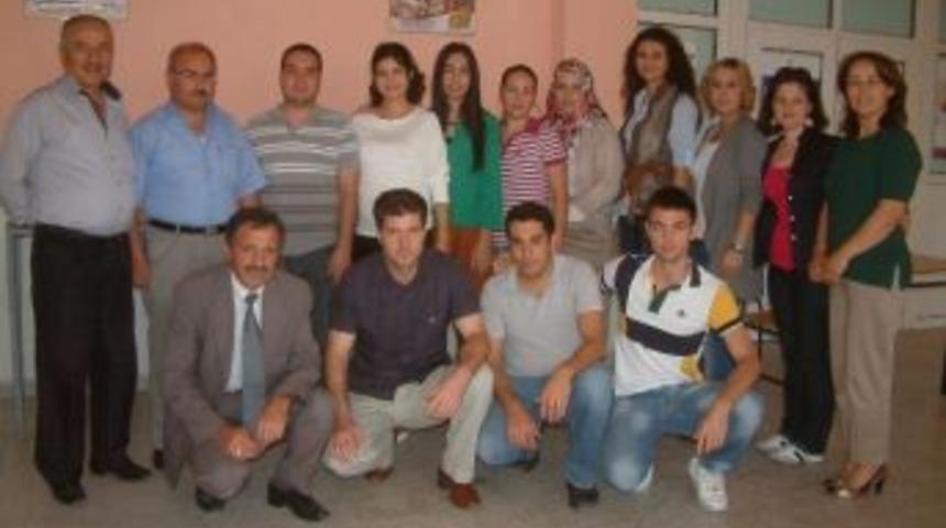 Burhaniye&rsquo;de Gen&ccedil; Memurların Teşekk&uuml;r Ziyareti