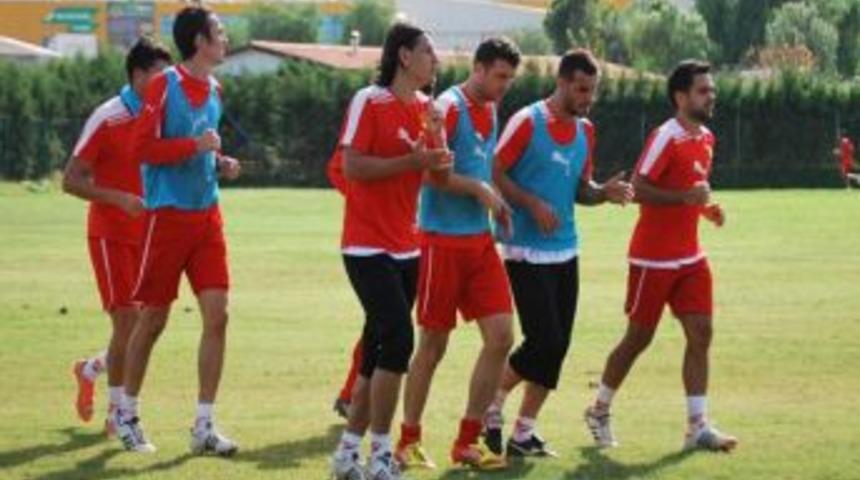 G&ouml;ztepe, Sakaryaspor Ma&ccedil;ı Hazırlıklarını Tamamladı